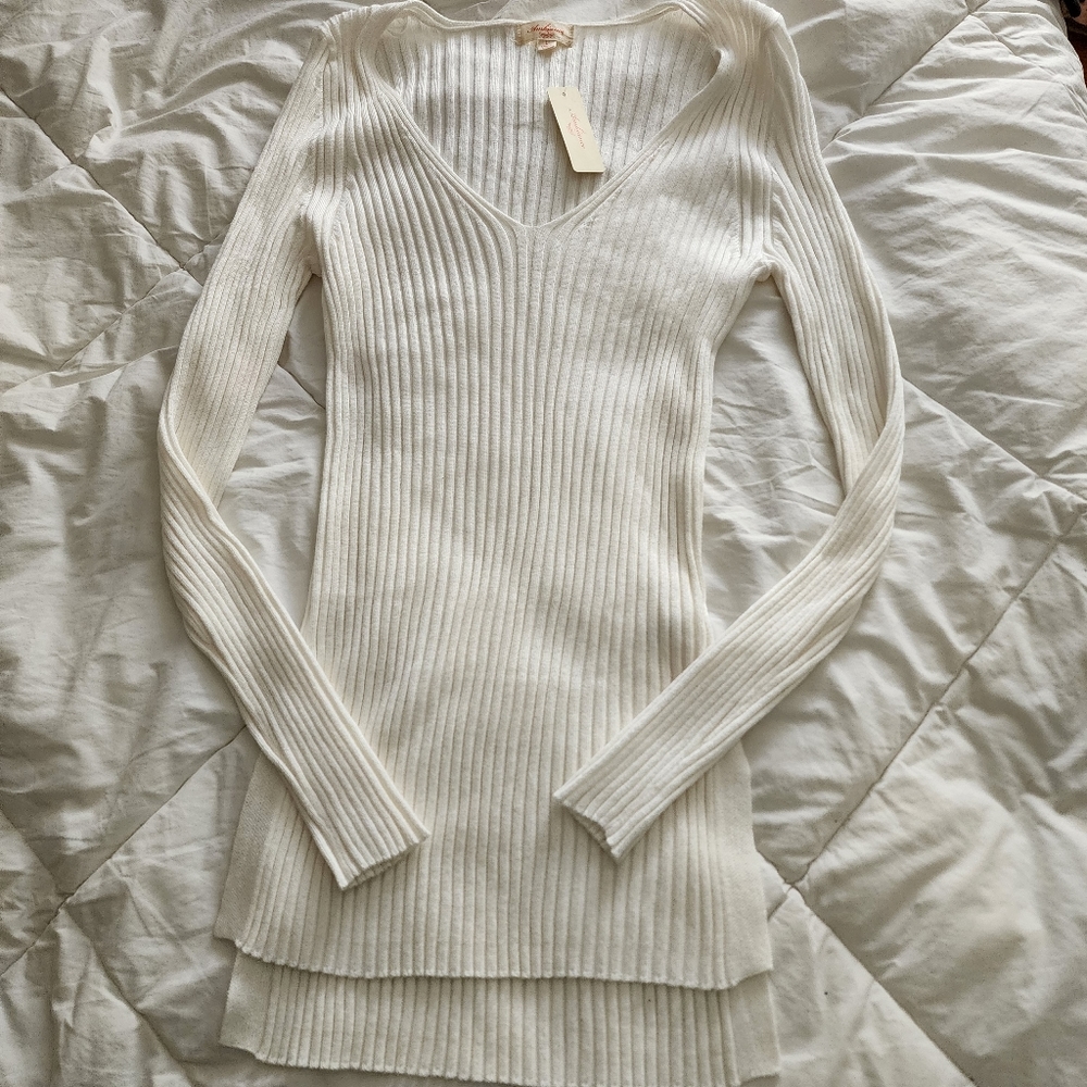 AMBIANCE | Ivory Long Sleeved Cable Knit Sweater